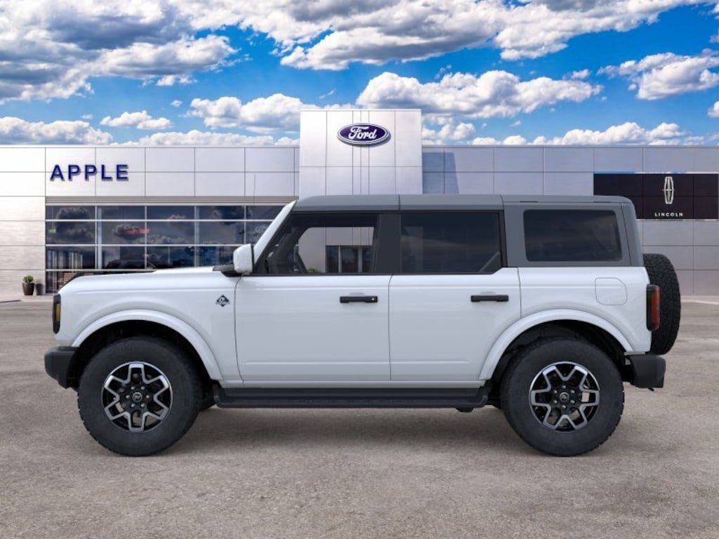 New 2026 Ford Bronco Outer Banks SUV