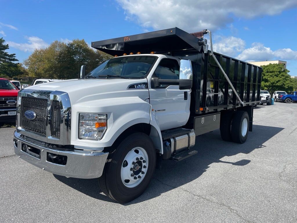 New 2027 Ford F-650SD Base Truck