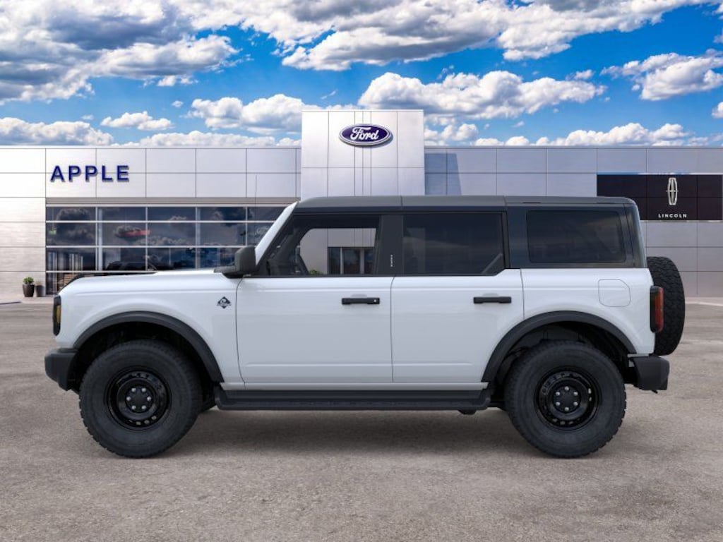 New 2026 Ford Bronco Outer Banks SUV