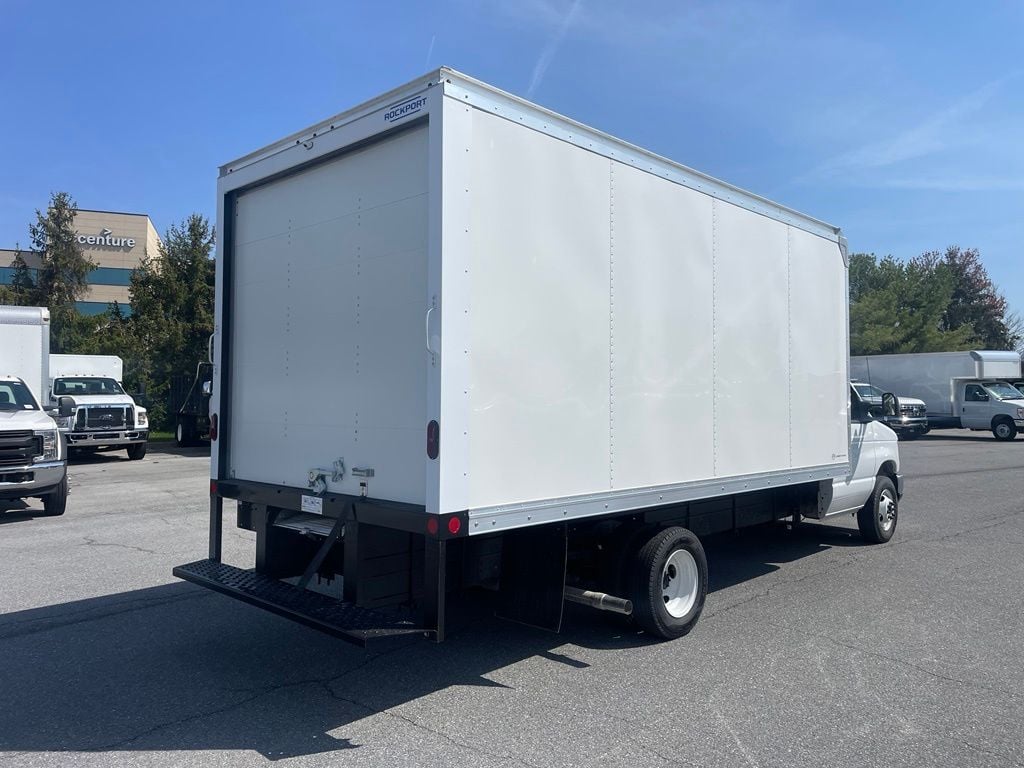New 2027 Ford E-450SD Base Cab/Chassis