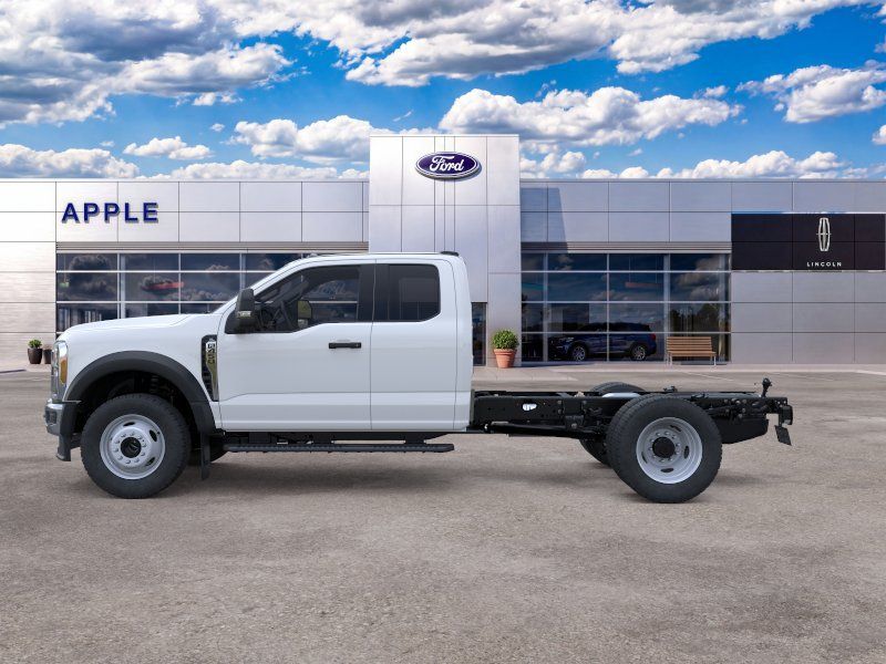 New 2025 Ford F-450SD XL Chassis
