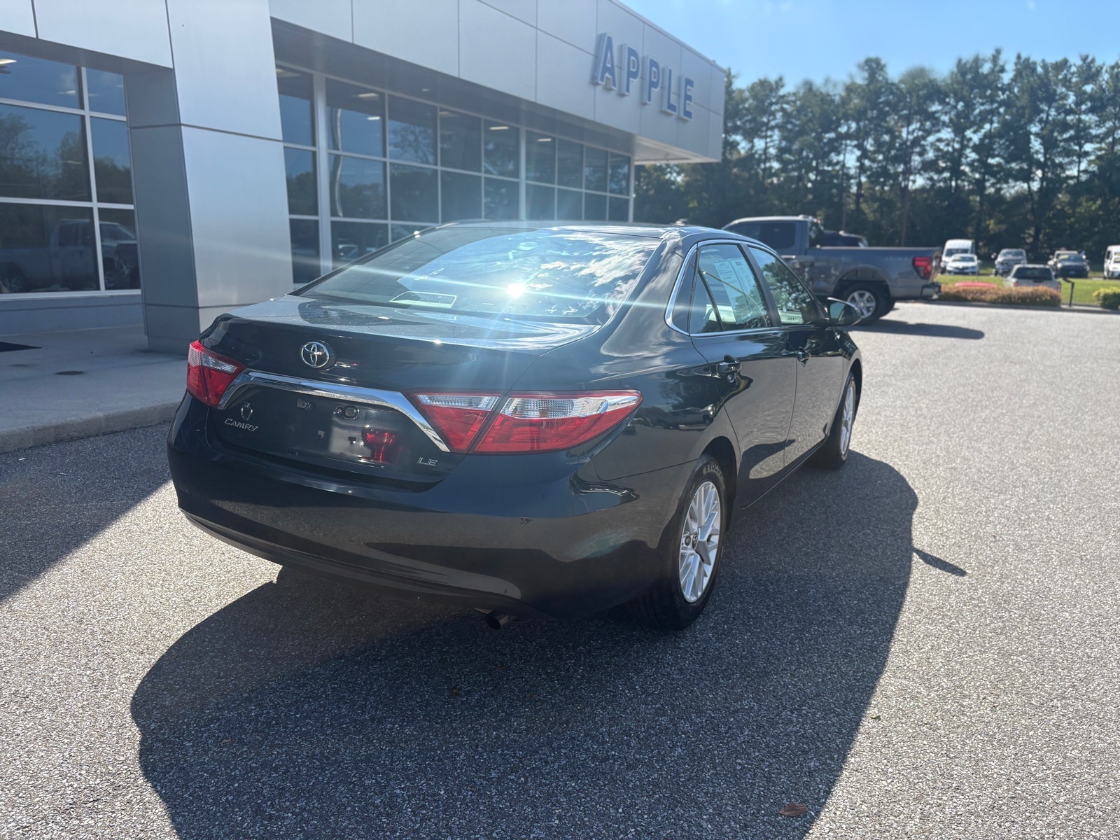 Used 2017 Toyota Camry LE Sedan