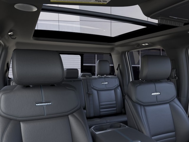 2026 Ford F-350 Super Duty Platinum - Photo 21