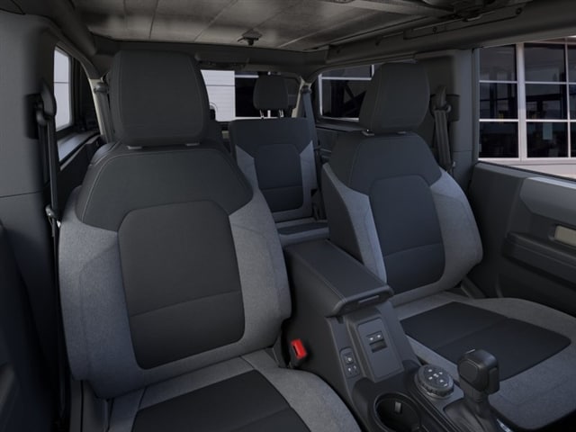 2025 Ford Bronco 2-Door Base - Photo 10