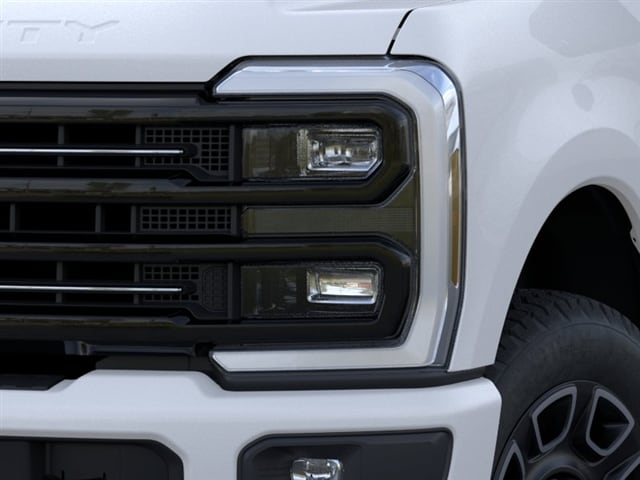 2026 Ford F-350 Super Duty Platinum - Photo 17