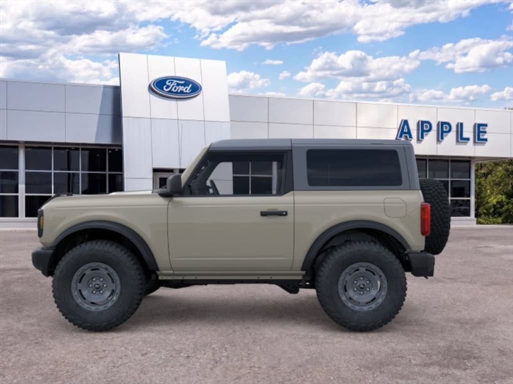 Used 2025 Ford Bronco Base SUV
