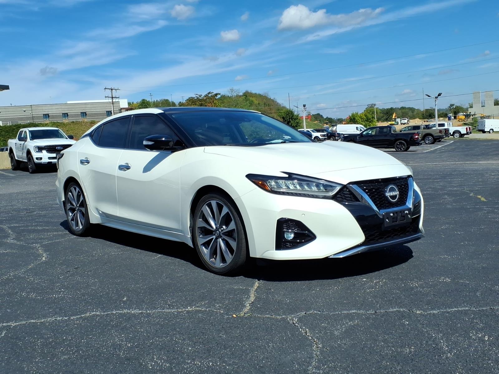 2023 Nissan Maxima