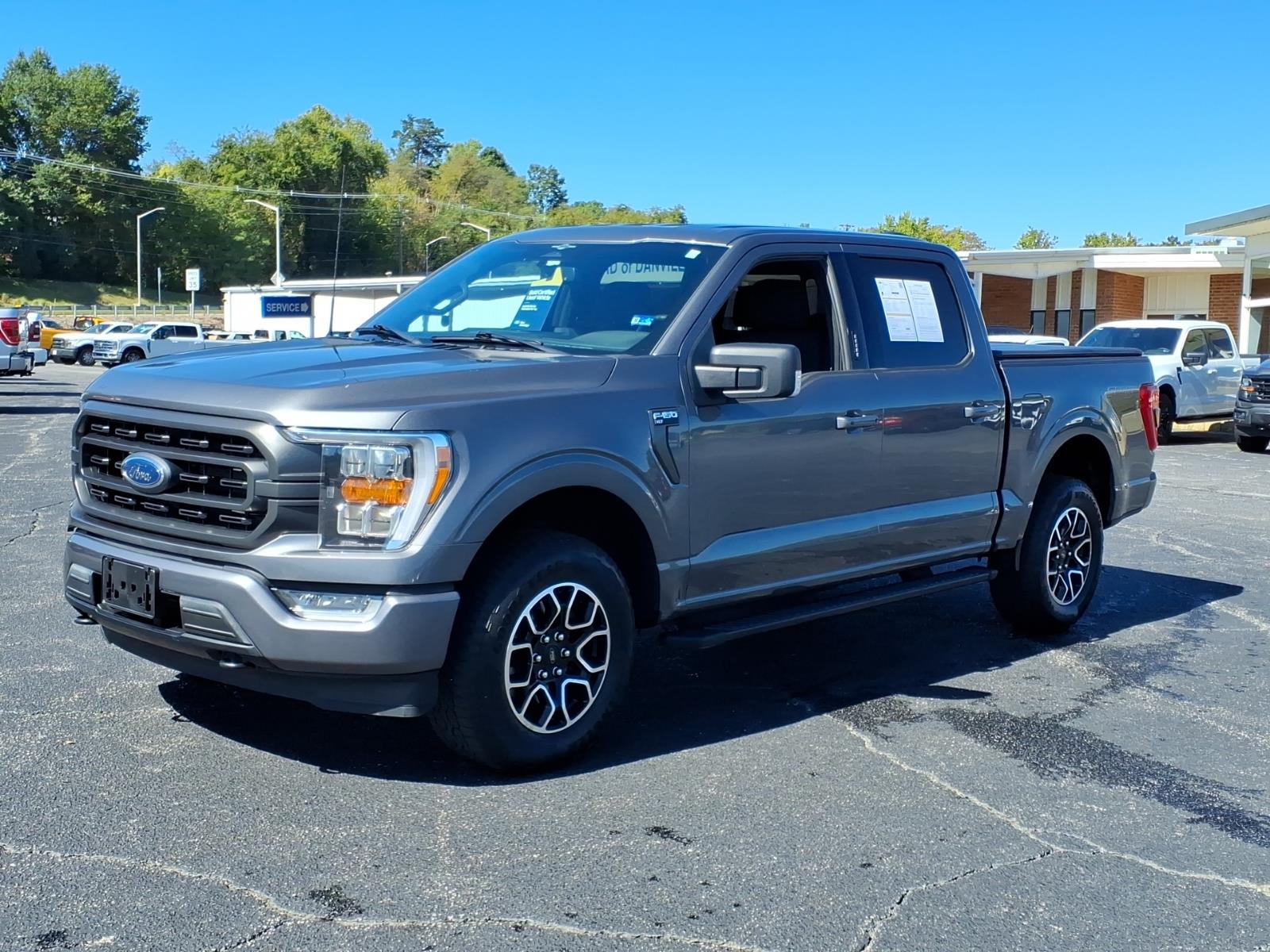 Certified 2023 Ford F-150 XLT 4WD Supercrew 5.5 BO 4x4 XLT SuperCrew 5.5 ft. SB