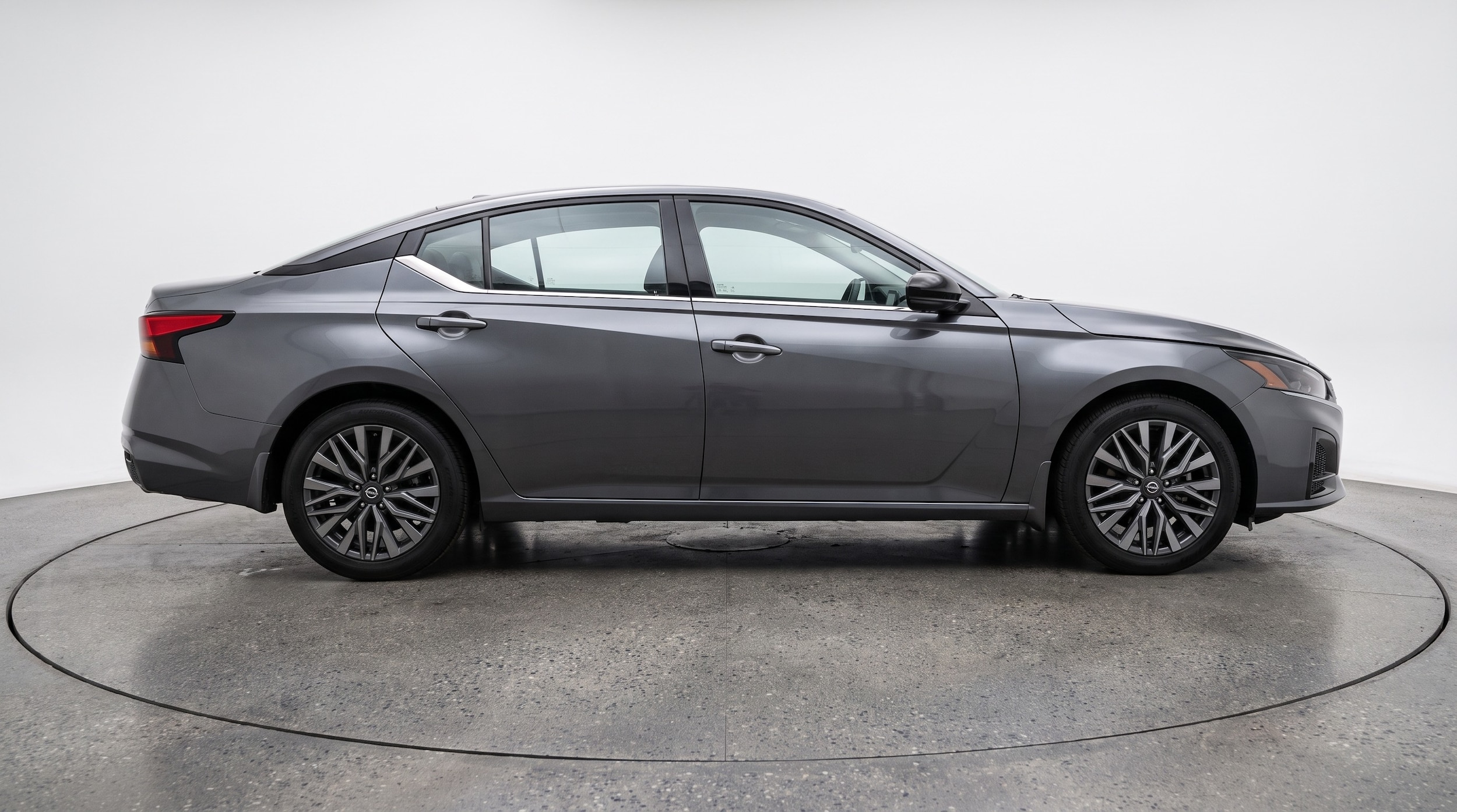 Thumbnail: 2025 Nissan Altima - 8