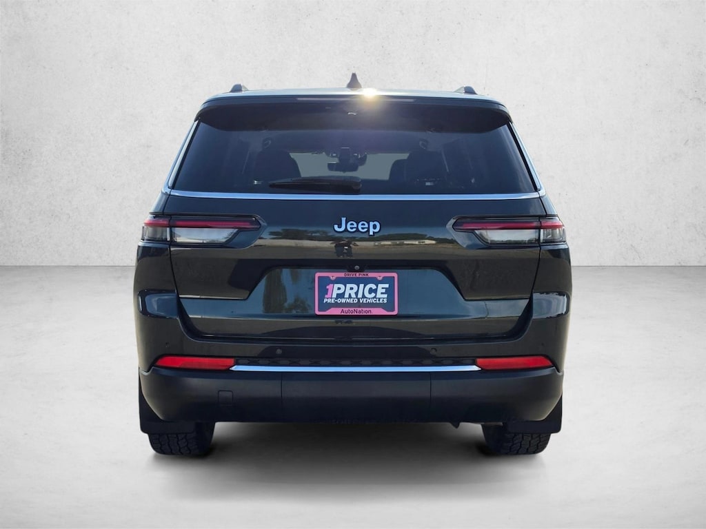 Used 2023 Jeep Grand Cherokee Limited SUV