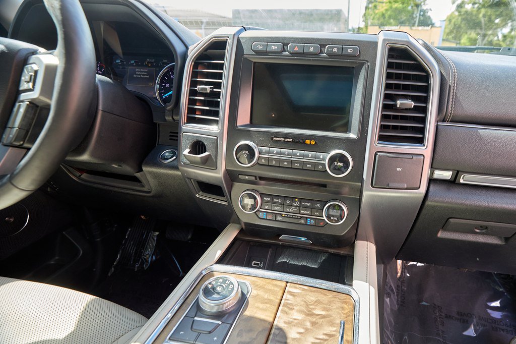 2018 Ford Expedition Platinum - Photo 10