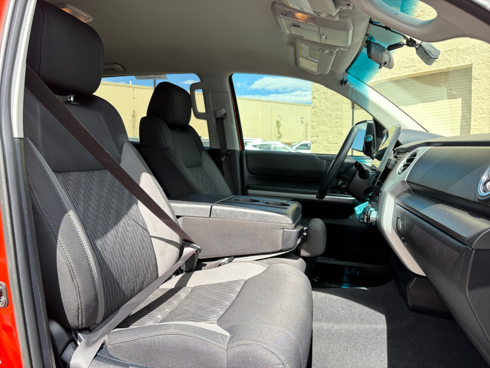 2016 Toyota Tundra SR5 - Photo 31