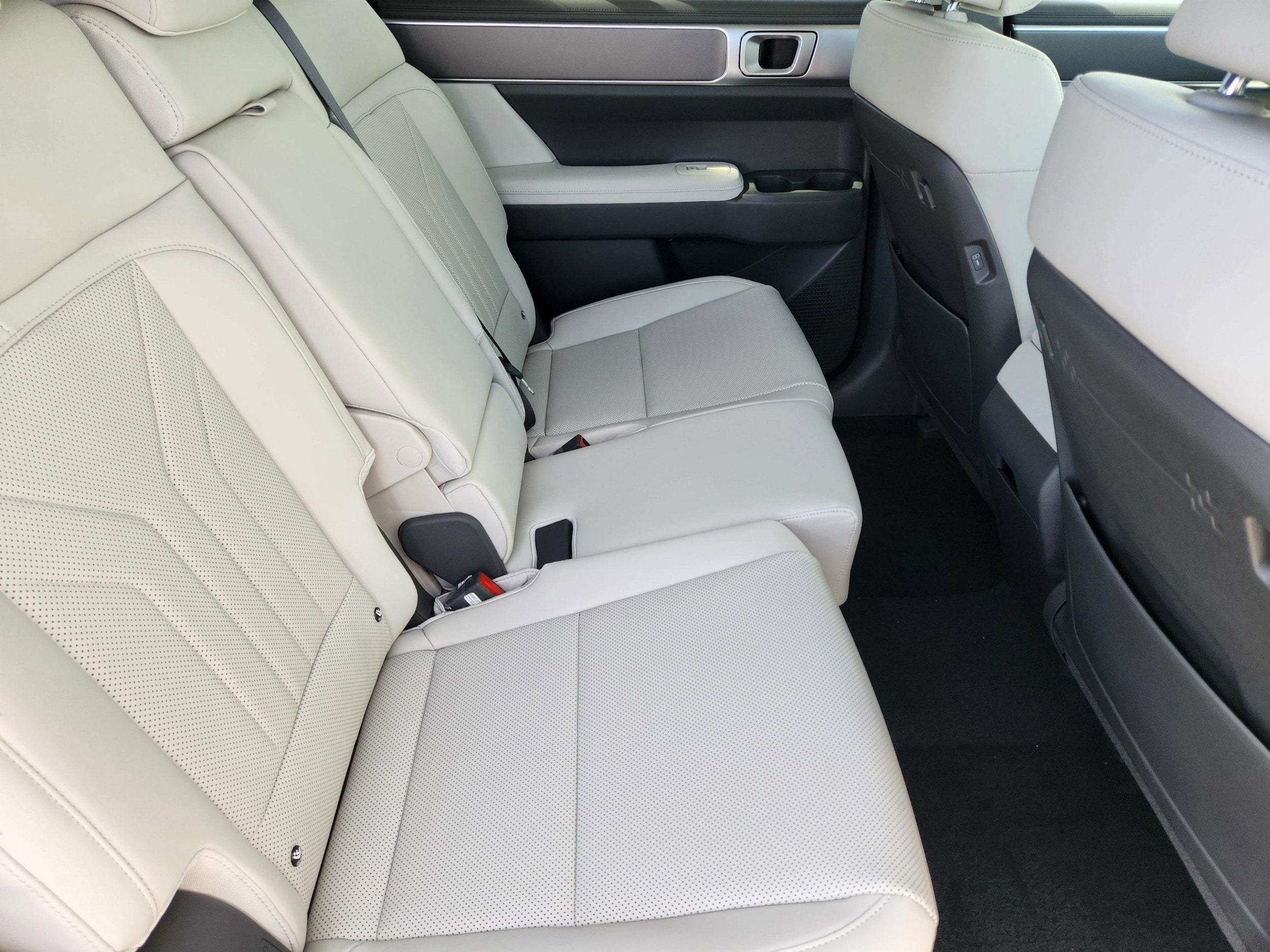 2026 Hyundai Santa Fe SEL - Photo 25