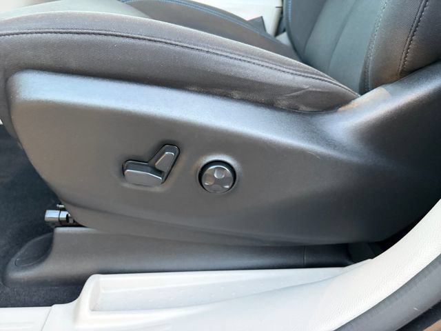 2021 Chrysler Pacifica Hybrid Touring - Photo 14