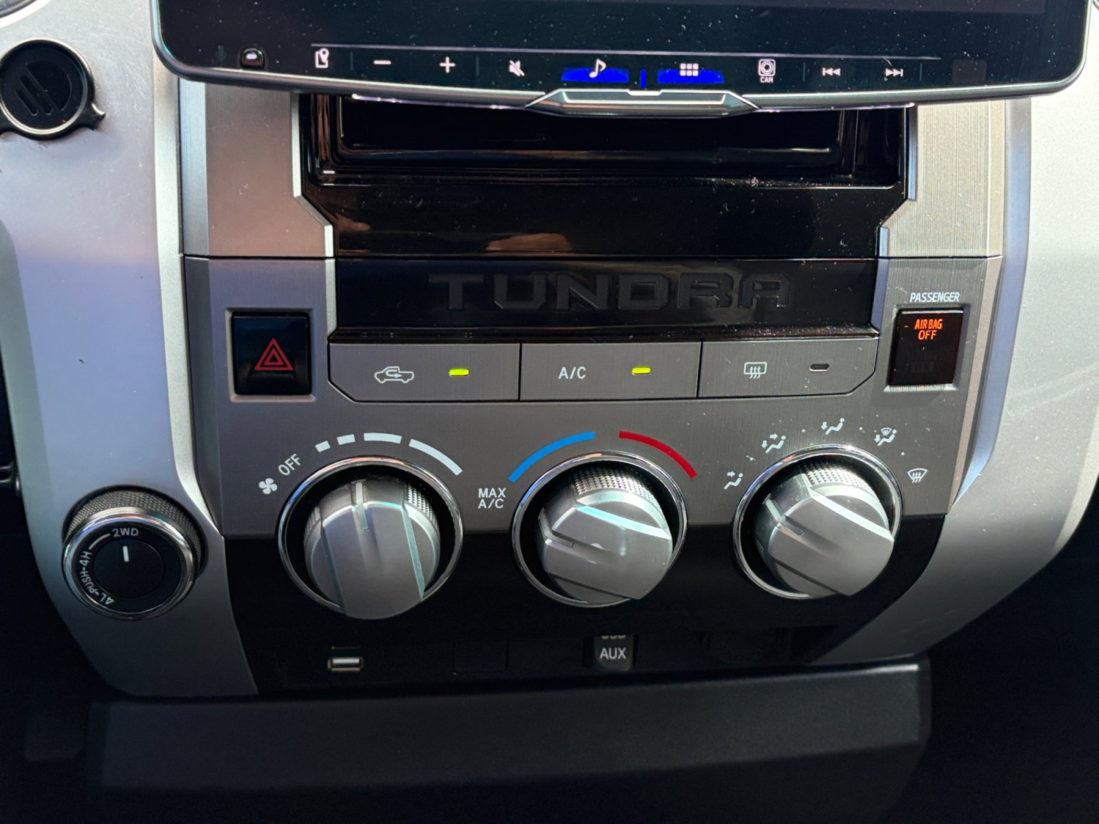 2016 Toyota Tundra SR5 - Photo 25