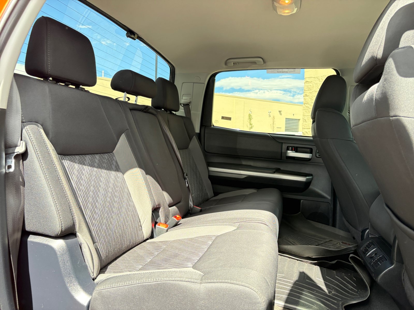 2016 Toyota Tundra SR5 - Photo 30