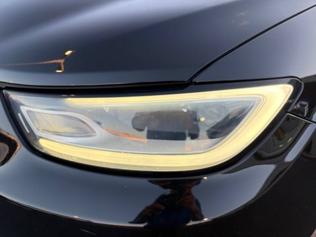 2021 Chrysler Pacifica Hybrid Touring - Photo 8
