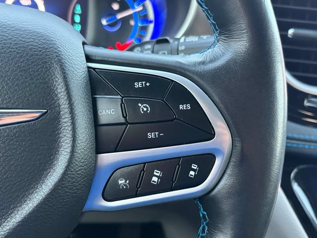 2021 Chrysler Pacifica Hybrid Touring - Photo 18