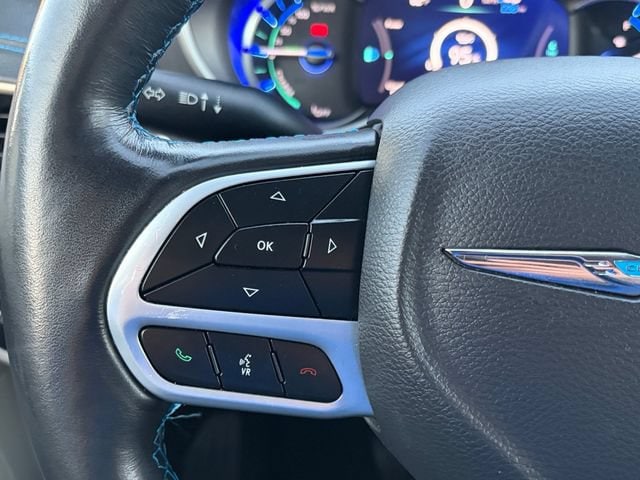 2021 Chrysler Pacifica Hybrid Touring - Photo 17