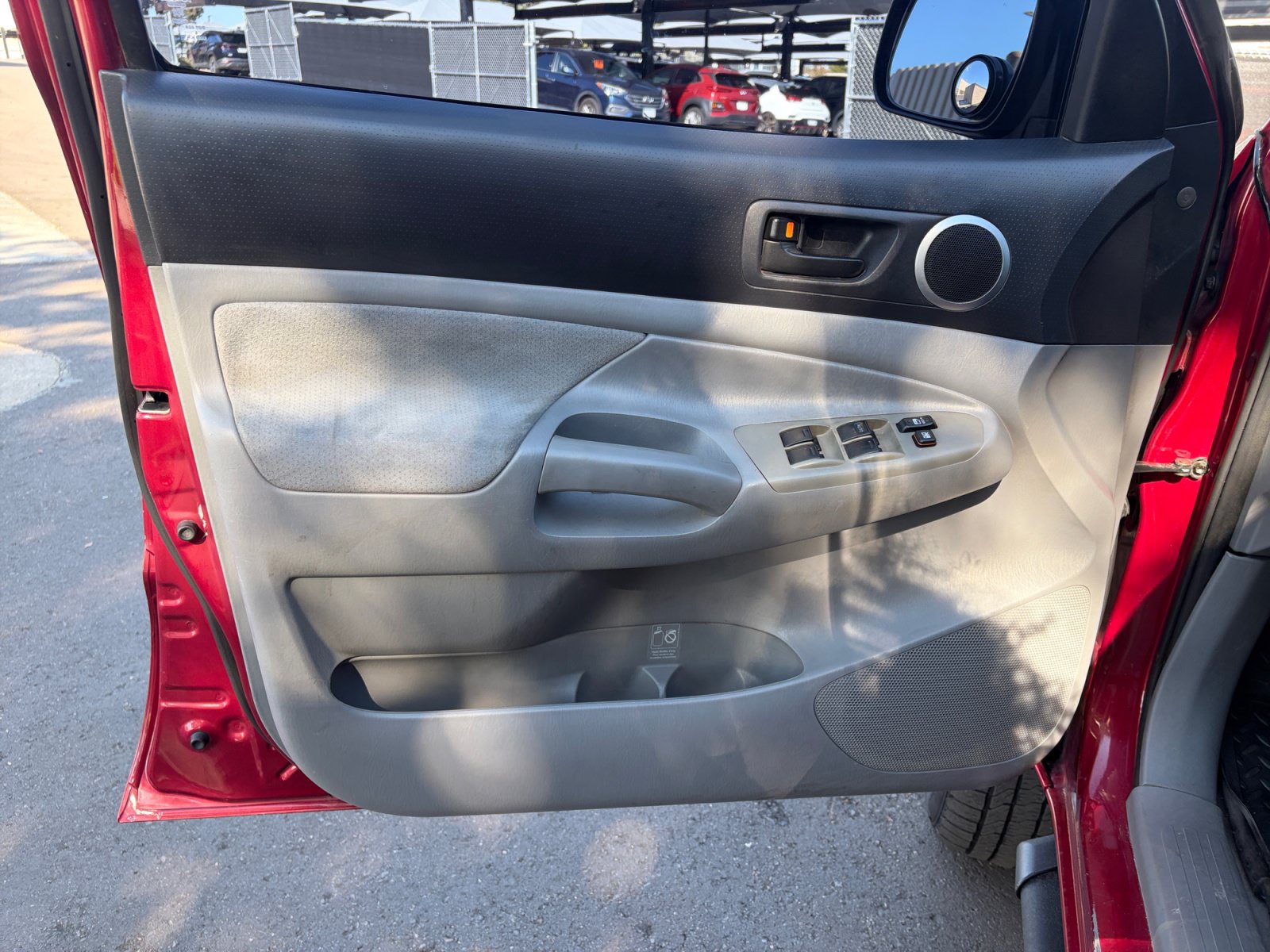 2005 Toyota Tacoma Base - Photo 14