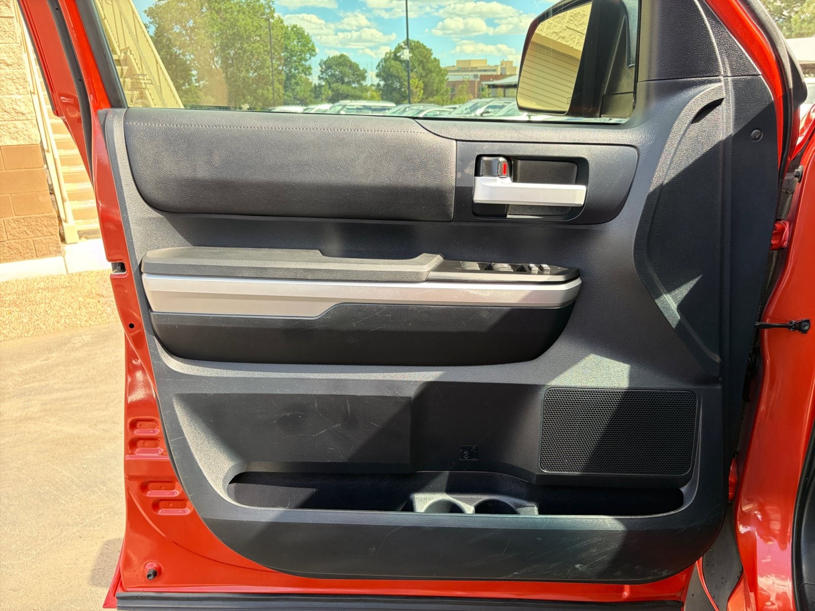 2016 Toyota Tundra SR5 - Photo 14