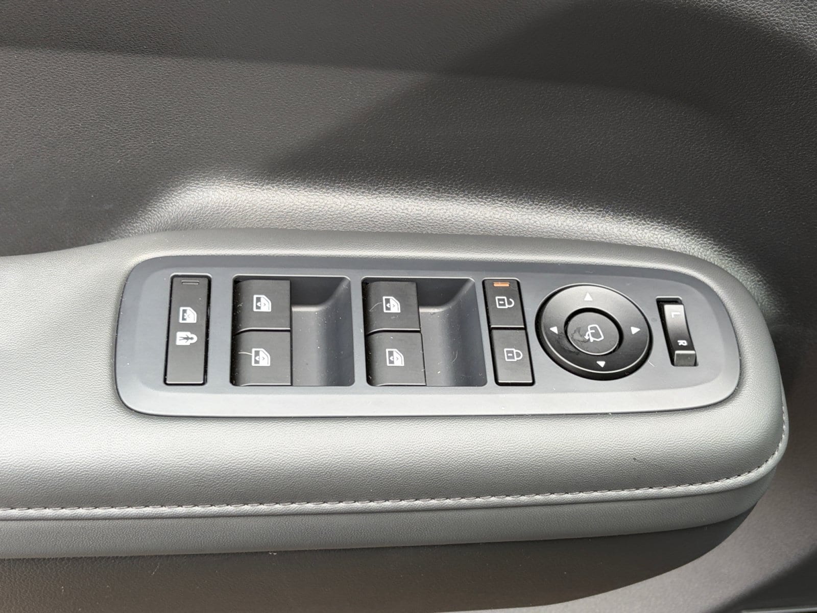 2026 Hyundai Santa Fe Calligraphy - Photo 13