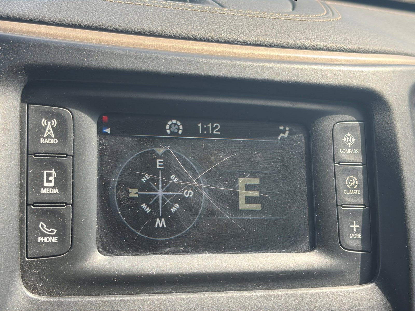 2016 Jeep Cherokee Sport - Photo 23