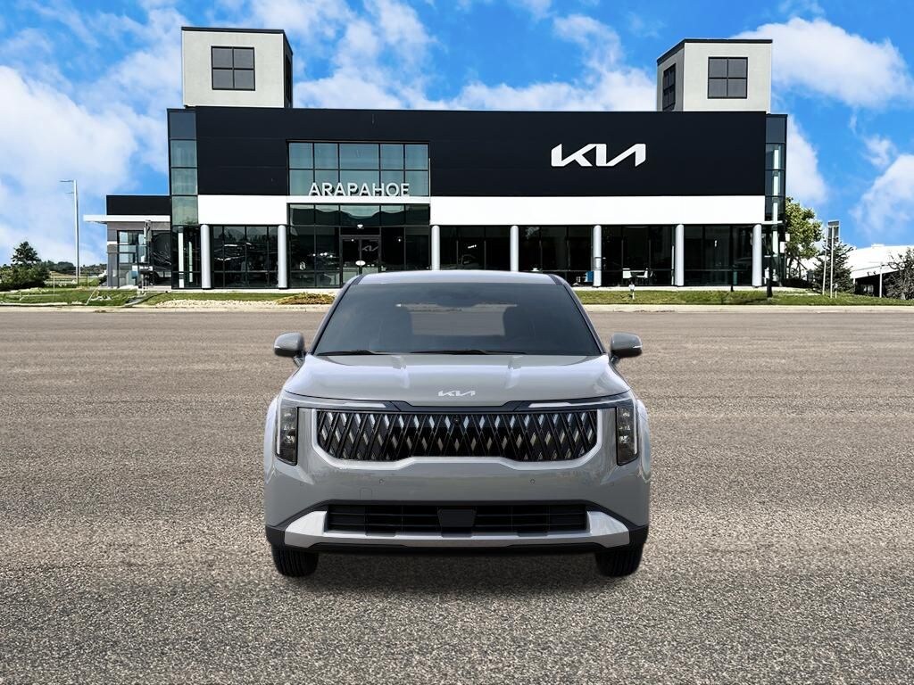 New 2027 Kia Carnival LXS Minivan/Van