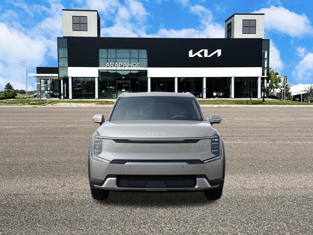 New 2026 Kia EV9 Wind SUV