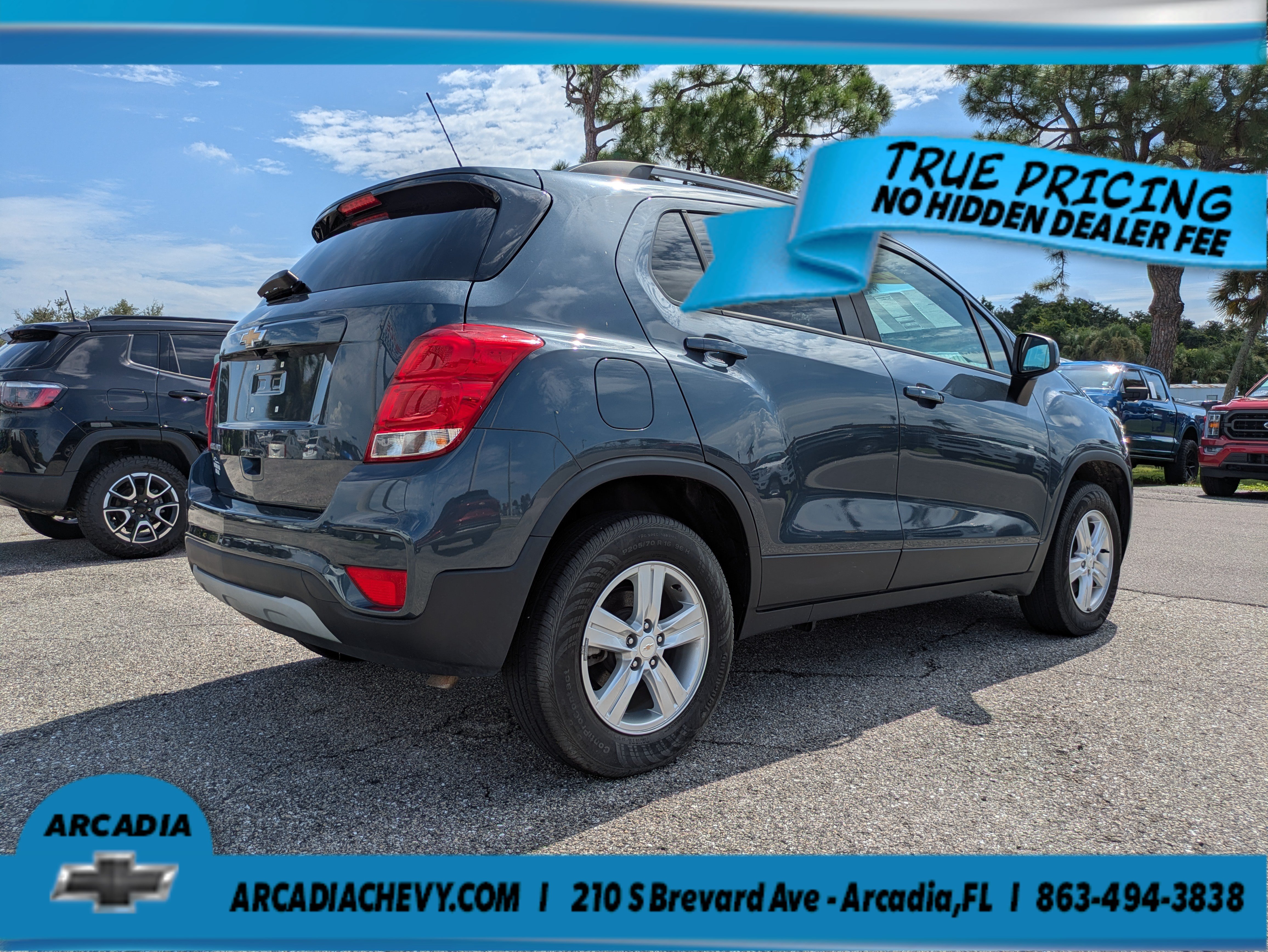 Used 2022 Chevrolet Trax LT AWD LT