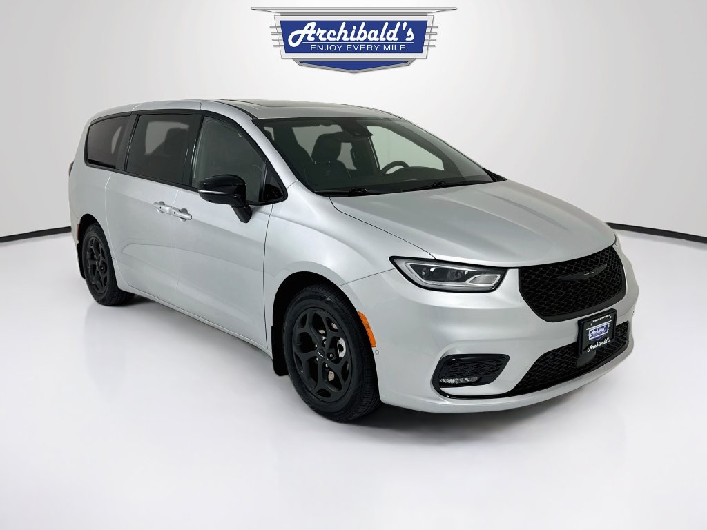 2023 Chrysler Pacifica Hybrid Limited
