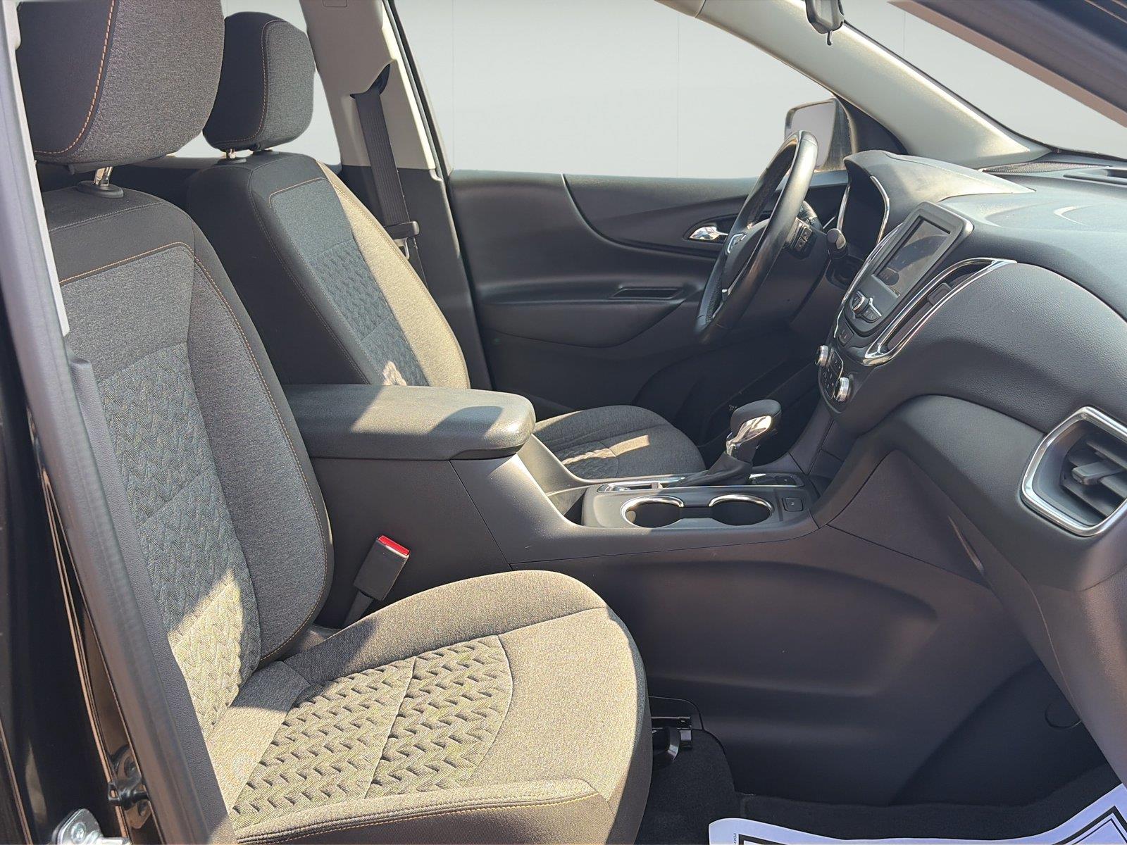 2024 Chevrolet Equinox LT - Photo 17