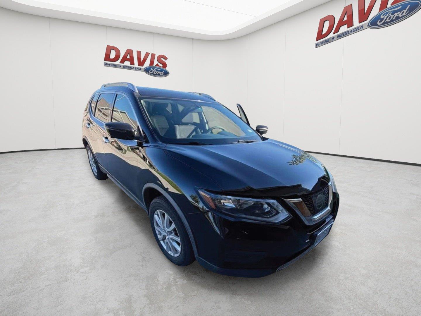  Nissan Rogue