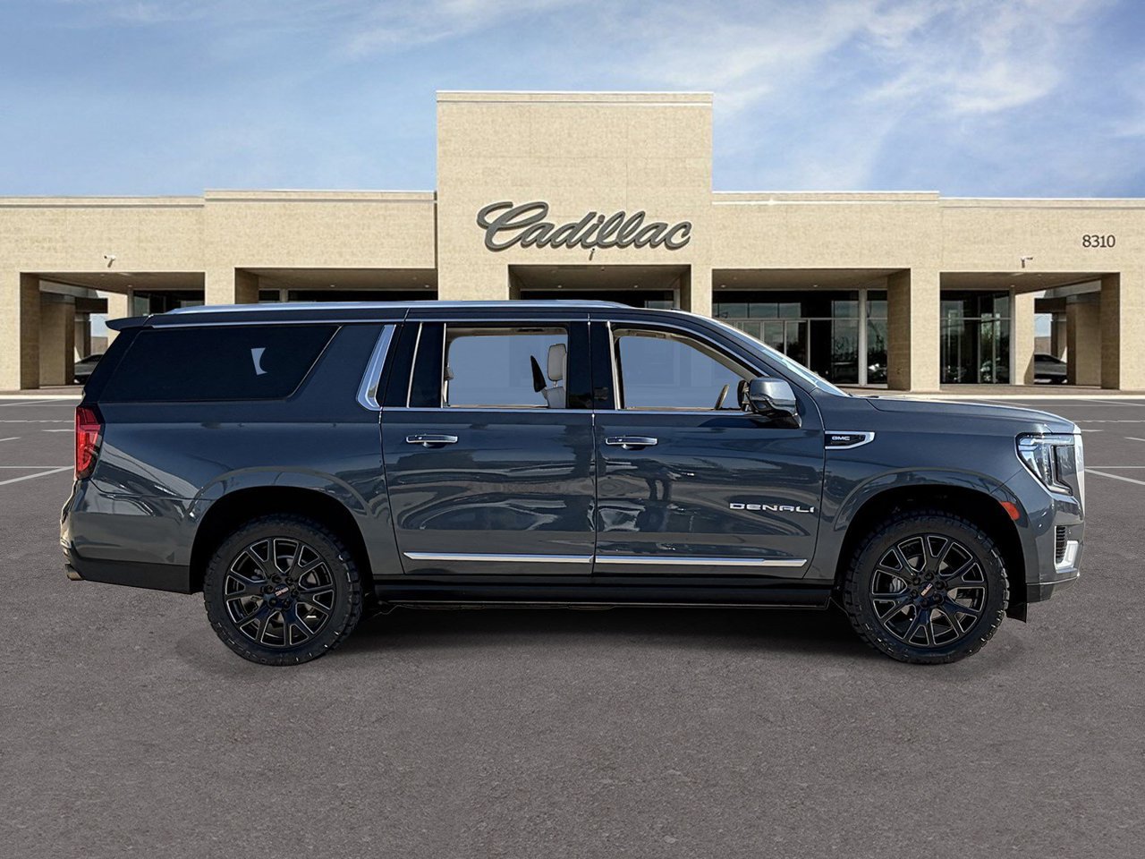 Used 2021 GMC Yukon XL Denali SUV