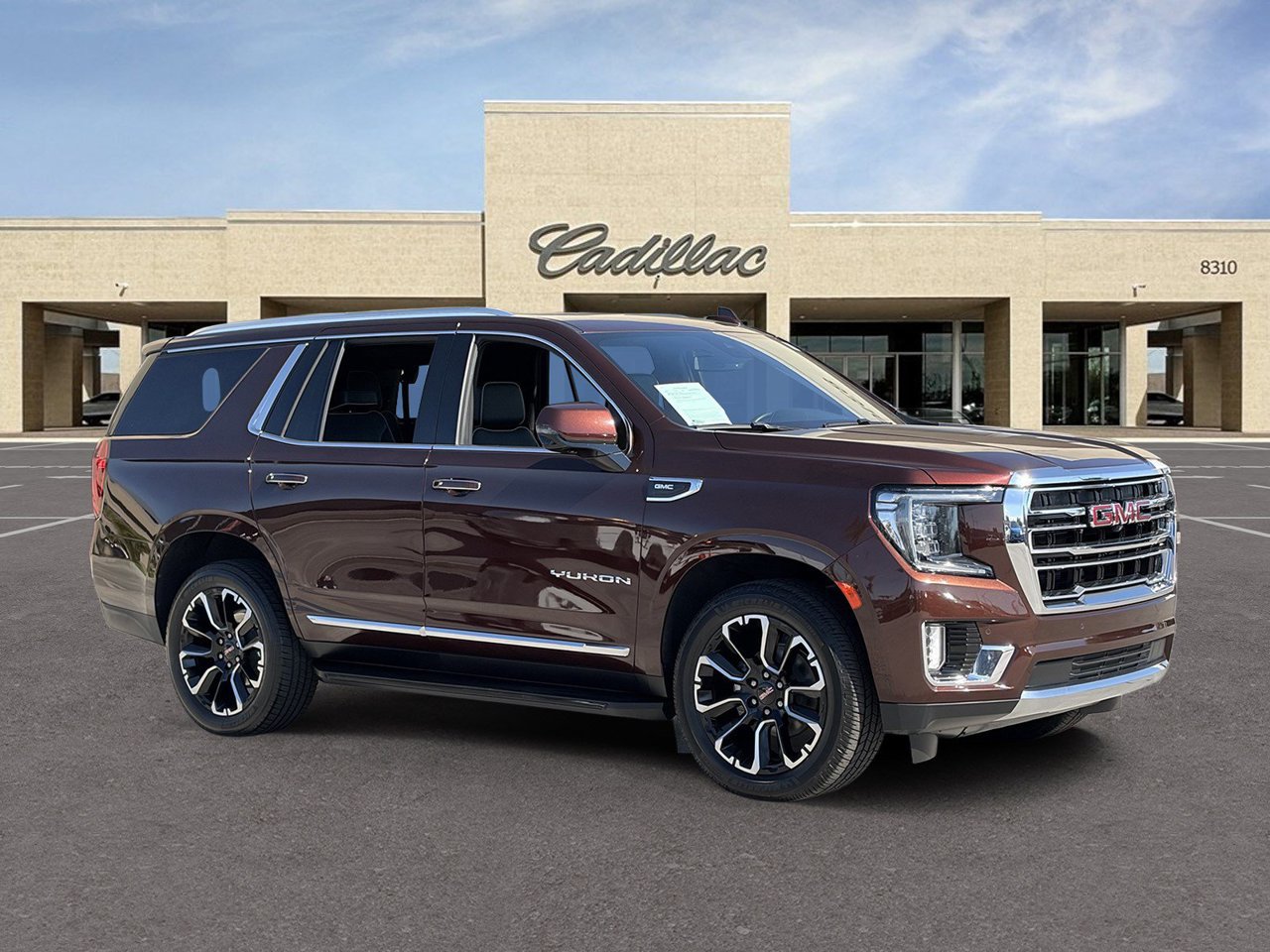 Used 2023 GMC Yukon SLT SUV