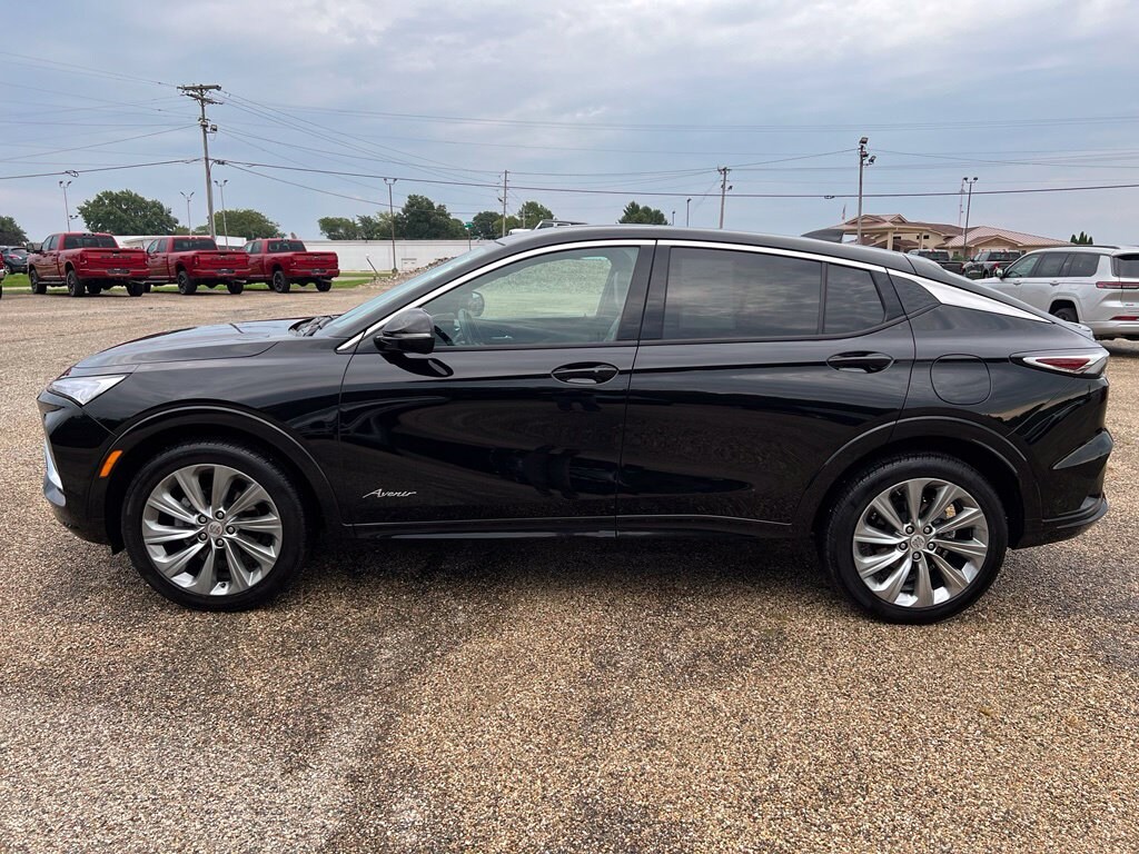 Used 2024 Buick Envista Avenir SUV