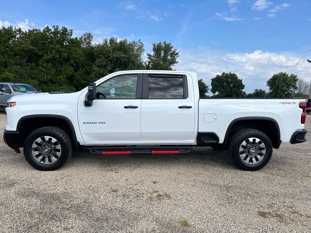 Used 2024 Chevrolet Silverado 2500 HD Custom Truck Crew Cab