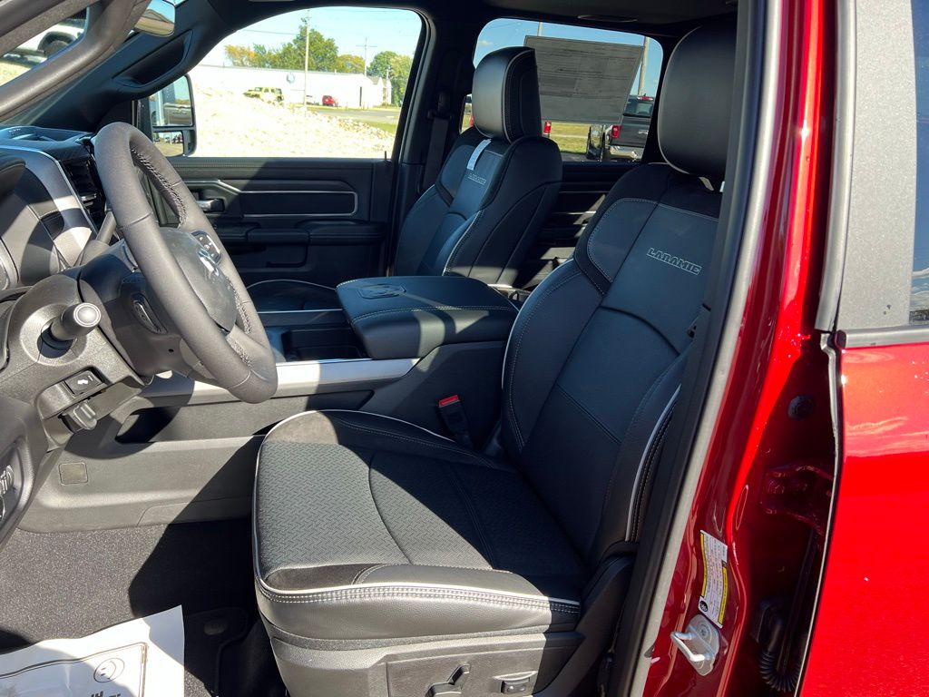 2026 RAM 2500 Laramie - Photo 36