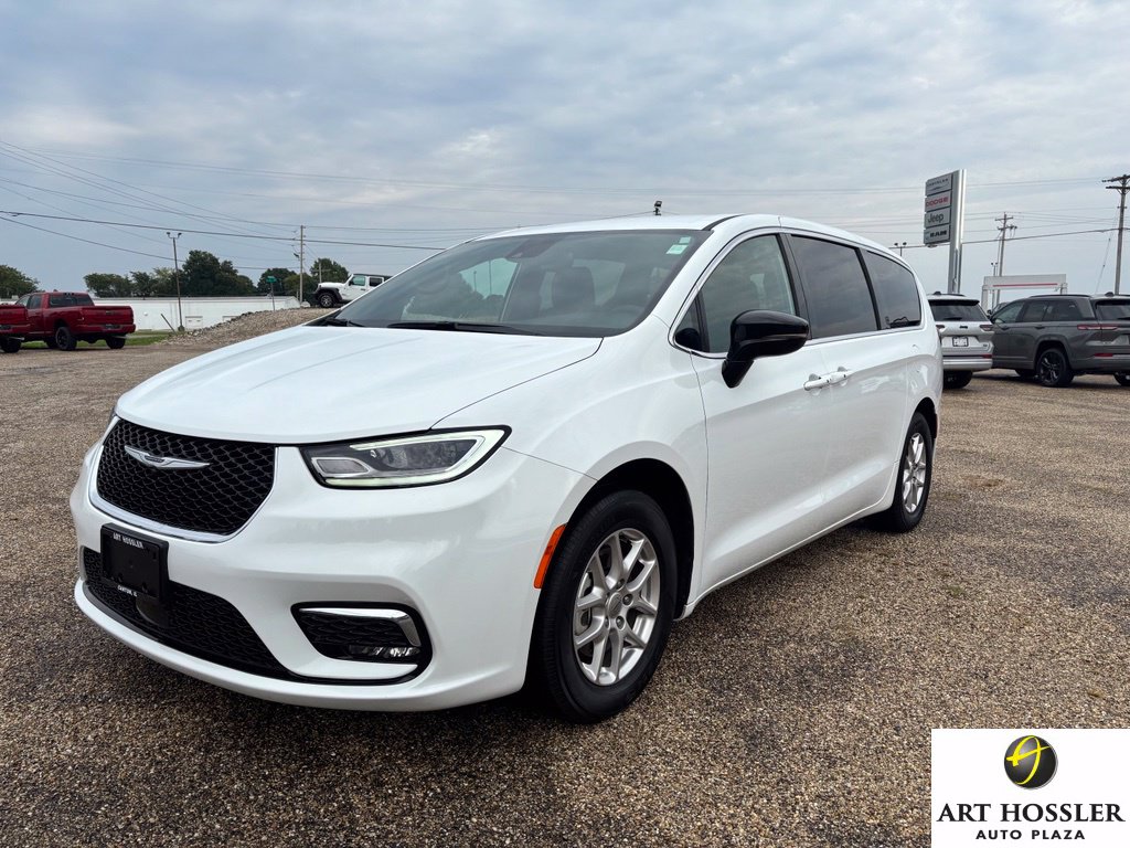 2025 Chrysler Pacifica