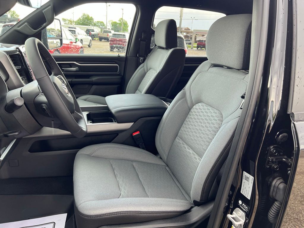 2026 RAM 1500 Big Horn/Lone Star - Photo 29