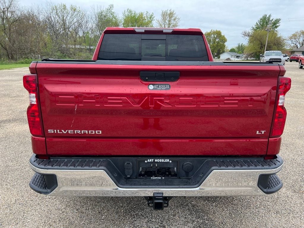 Used 2021 Chevrolet Silverado 1500 LT Truck Crew Cab