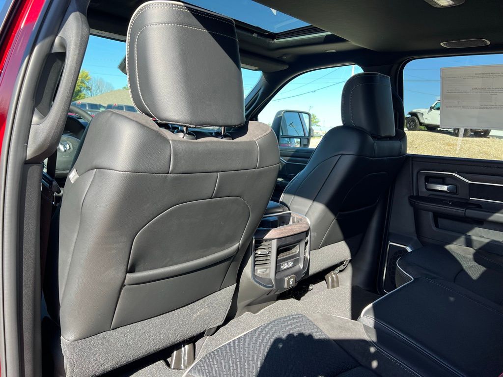 2026 RAM 2500 Laramie - Photo 27