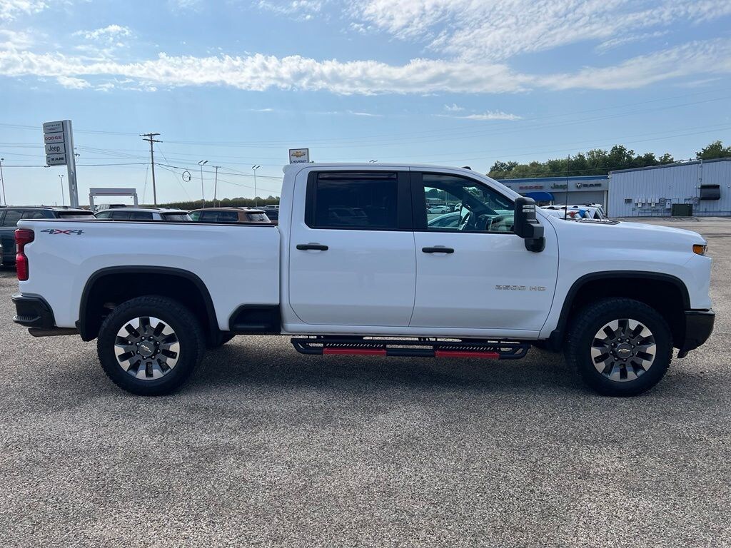 Used 2024 Chevrolet Silverado 2500 HD Custom Truck Crew Cab