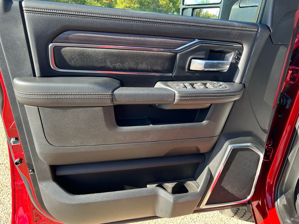 2026 RAM 2500 Laramie - Photo 31