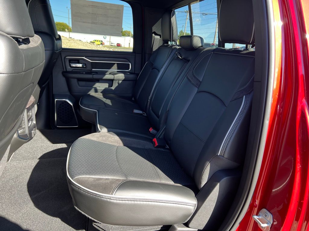2026 RAM 2500 Laramie - Photo 28
