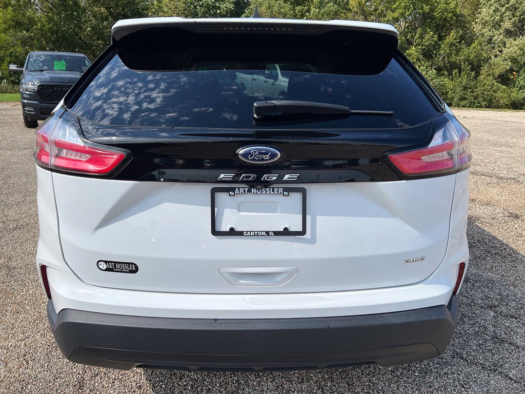 Used 2022 Ford Edge SE SUV