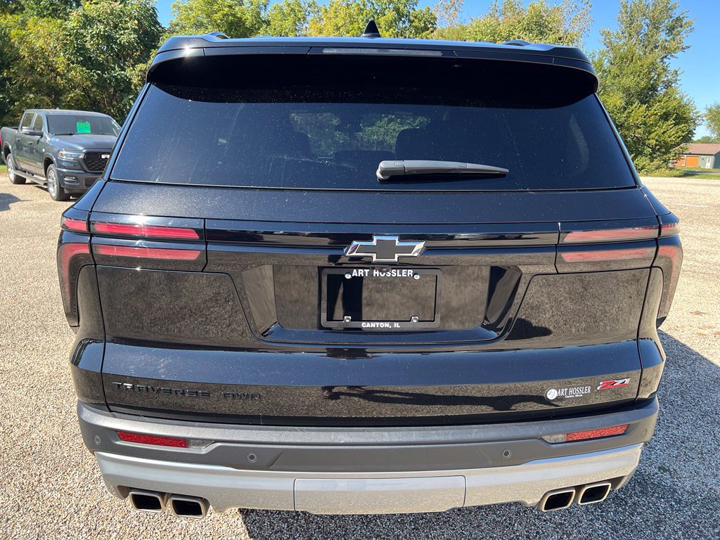 Used 2024 Chevrolet Traverse Z71 SUV