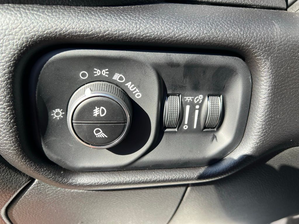 2026 RAM 2500 Laramie - Photo 34