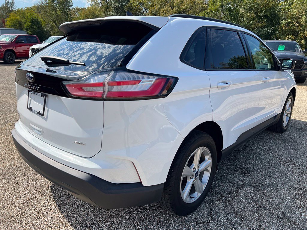 Used 2022 Ford Edge SE SUV