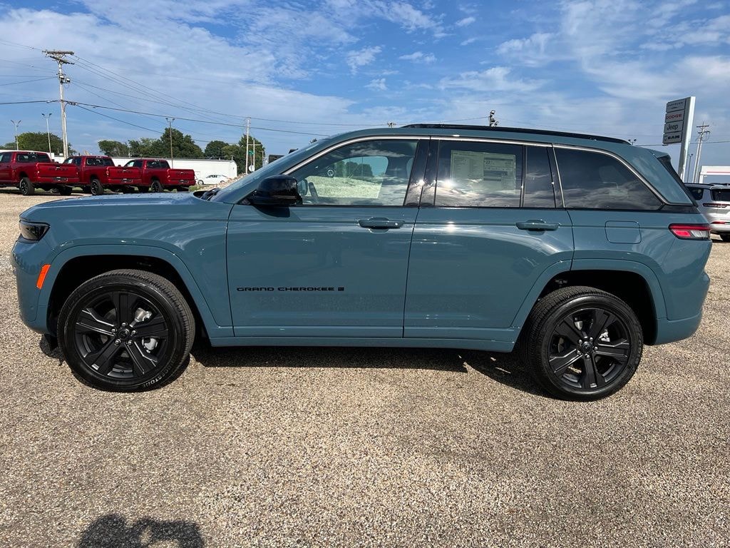 New 2027 Jeep Grand Cherokee Sport Utility